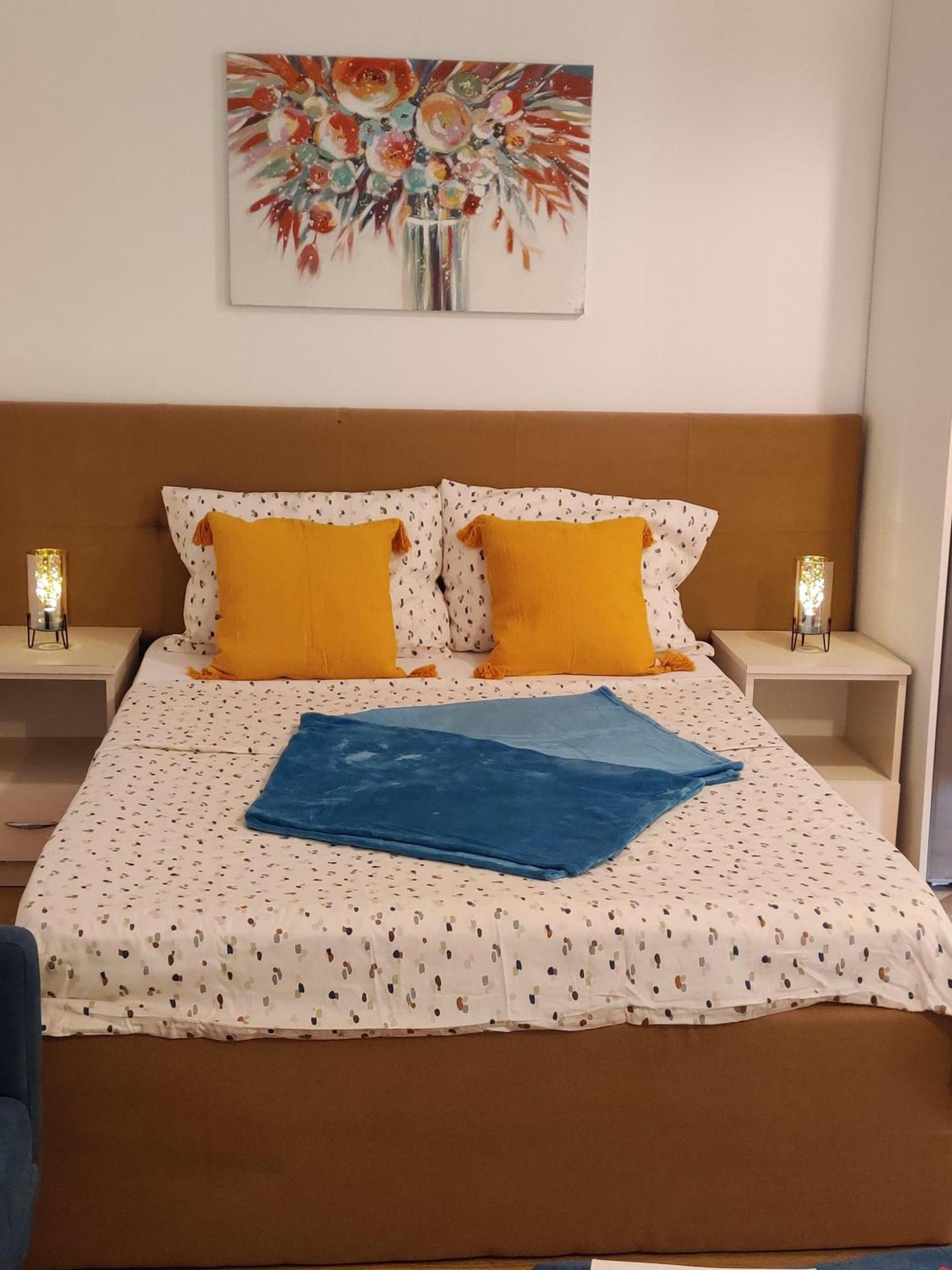Studio Deluxe Uniri Бухарест Экстерьер фото