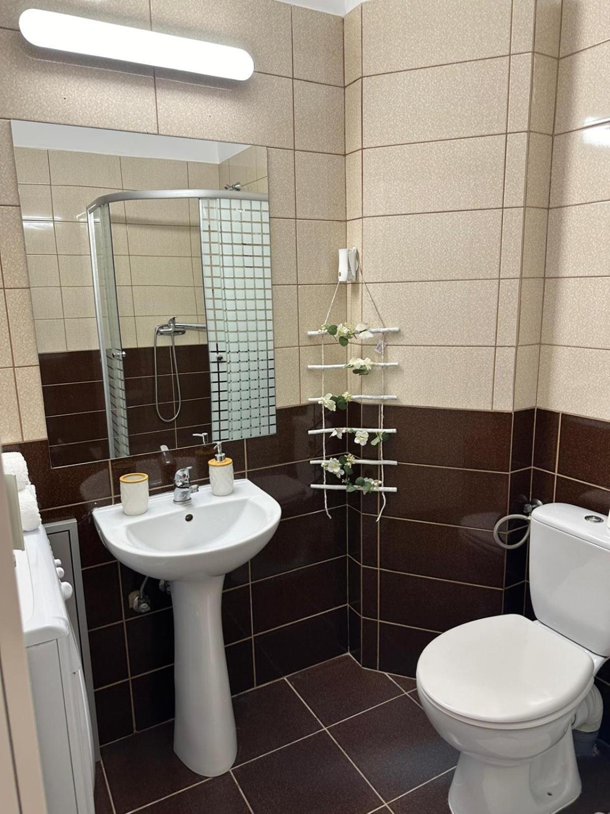Studio Deluxe Uniri Бухарест Экстерьер фото