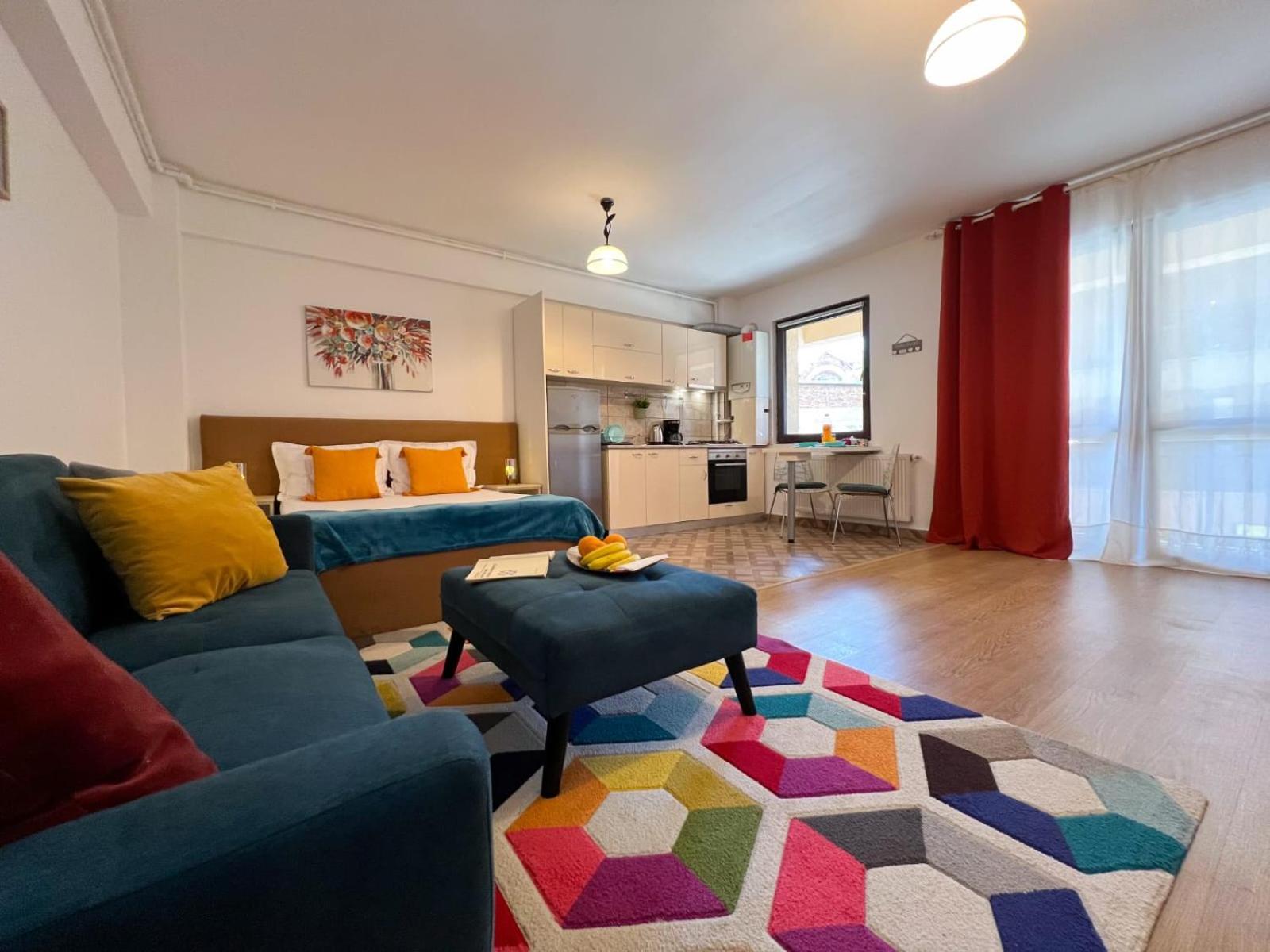 Studio Deluxe Uniri Бухарест Экстерьер фото